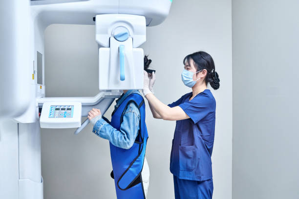 Best Weekend Emergency Dental Services in Mapleton, IA